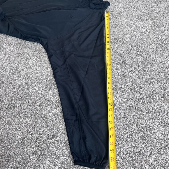 NWT! Adidas Vintage Men’s Black Climaproof Wind Training Zipup Jacket Size Large - Picture 8 of 9